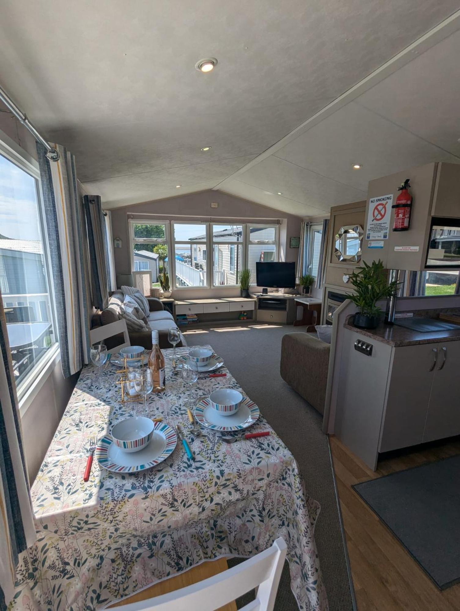 Lovely Family Dog Friendly Caravan On Littlesea Holiday Park Weymouth Haven Wyke Regis Extérieur photo
